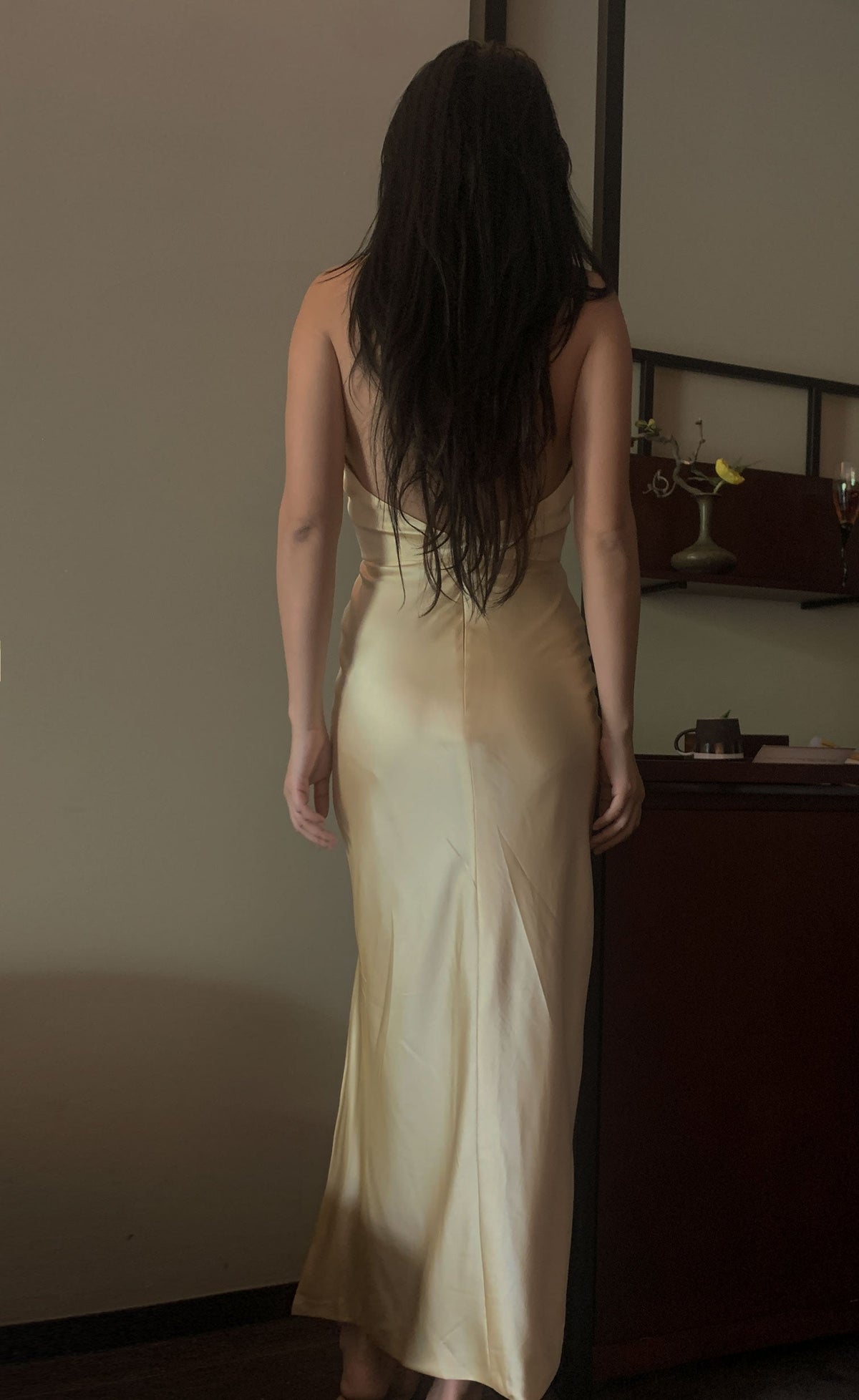 SAMPLE SALE • V neck dress