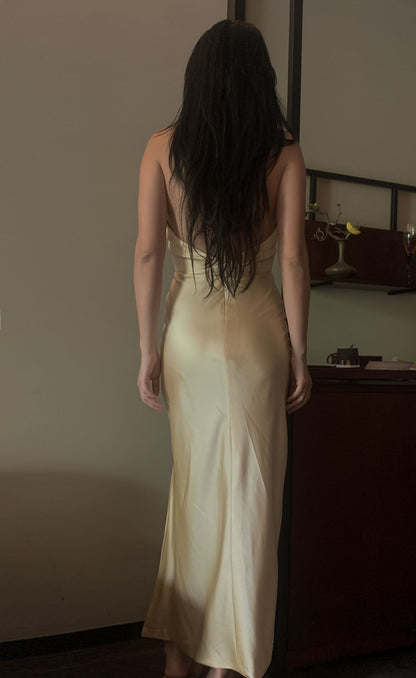 SAMPLE SALE • V neck dress