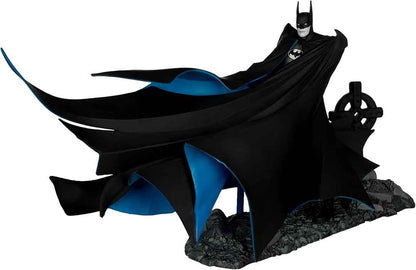 DC Multiverse 7 Inch Action Figure Exclusive - Batman Year Two Black & White Accent Edition Gold Label