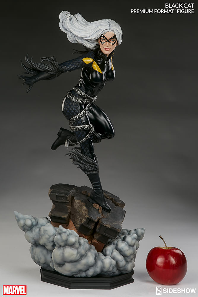 Marvel Collectible 22 Inch Statue Figure Premium Format - Black Cat Sideshow 300465