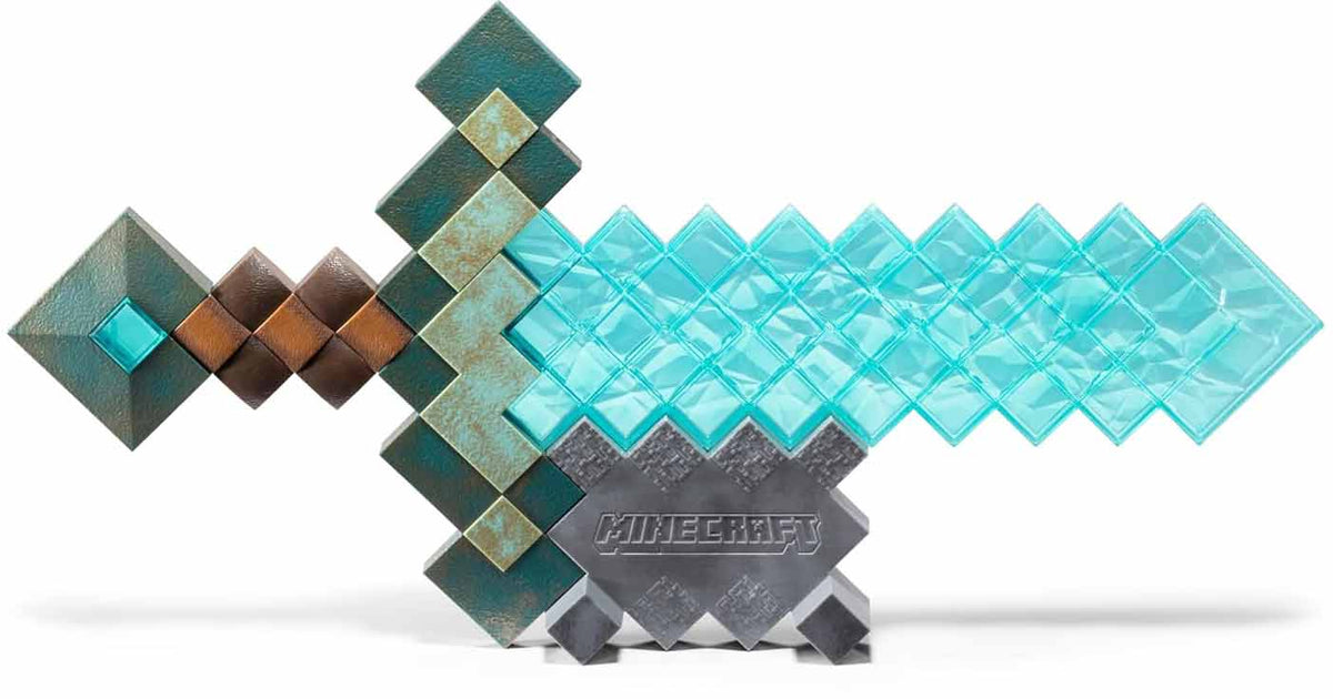 Minecraft Collector Replica Life Size Prop Replica - Minecraft Diamond Sword