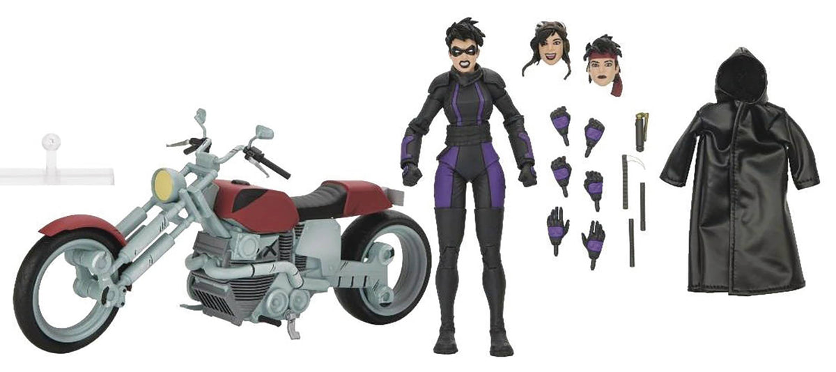 Teenage Mutant Ninja Turtles The Last Ronin 7 Inch Action Figure Ultimate - Casey Marie with Motorcycle